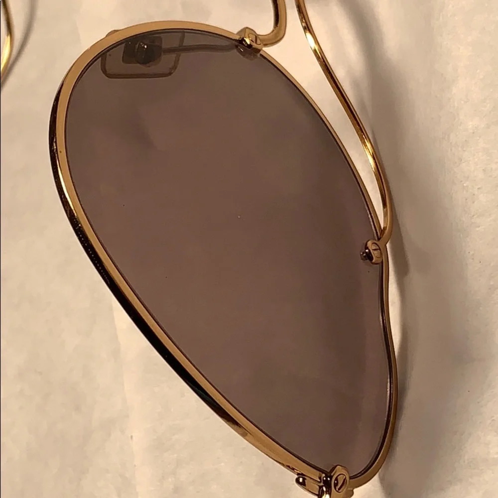 Miu Miu Butterfly Made in Italy hardly preloved